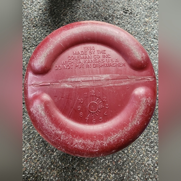 Coleman Thermos PolyLite 1-Gallon Red and White - Picture 4 of 4